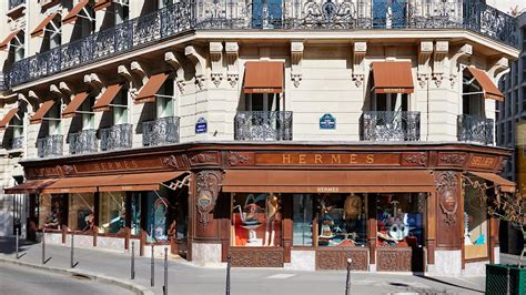hermes sunday hours